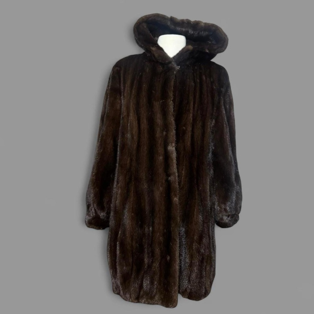 Luxurious vintage mink fur coat